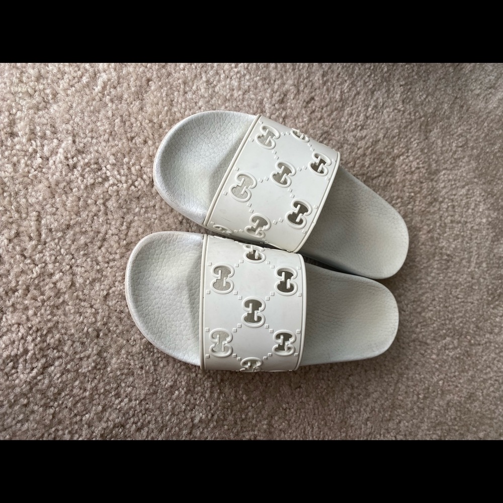 Gucci slides